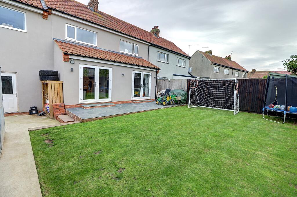 House in Hinderwell, Staithes - View 2