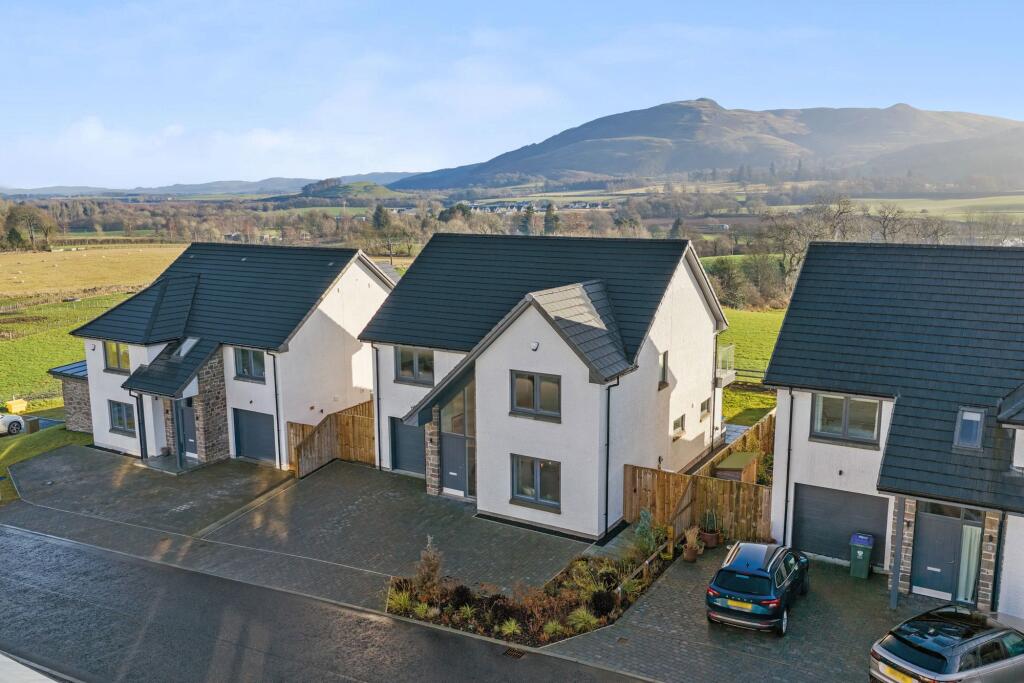 Main image of property: Loanside View, Auchterarder, PH3