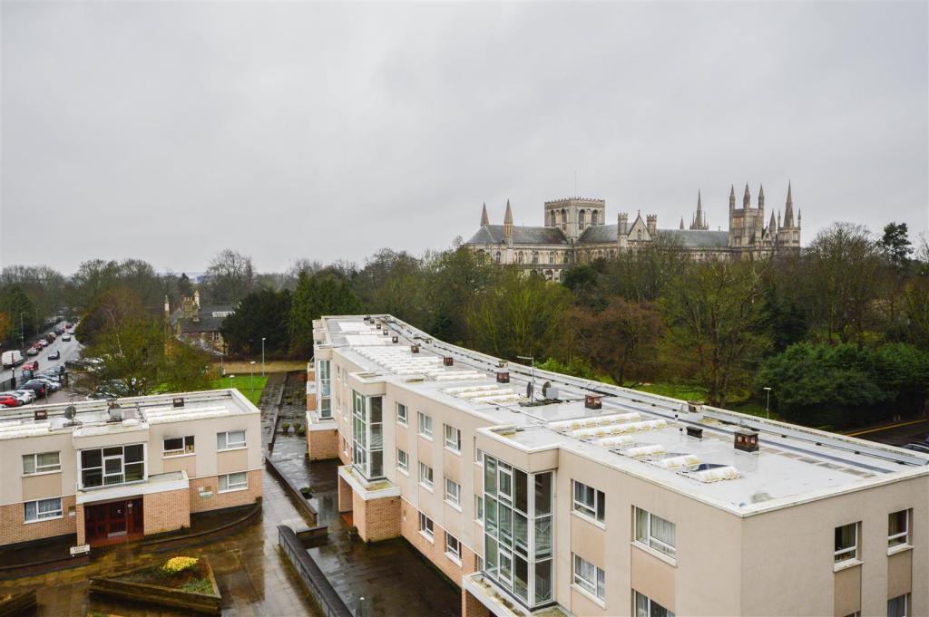 Apartment in Peterborough - View 4