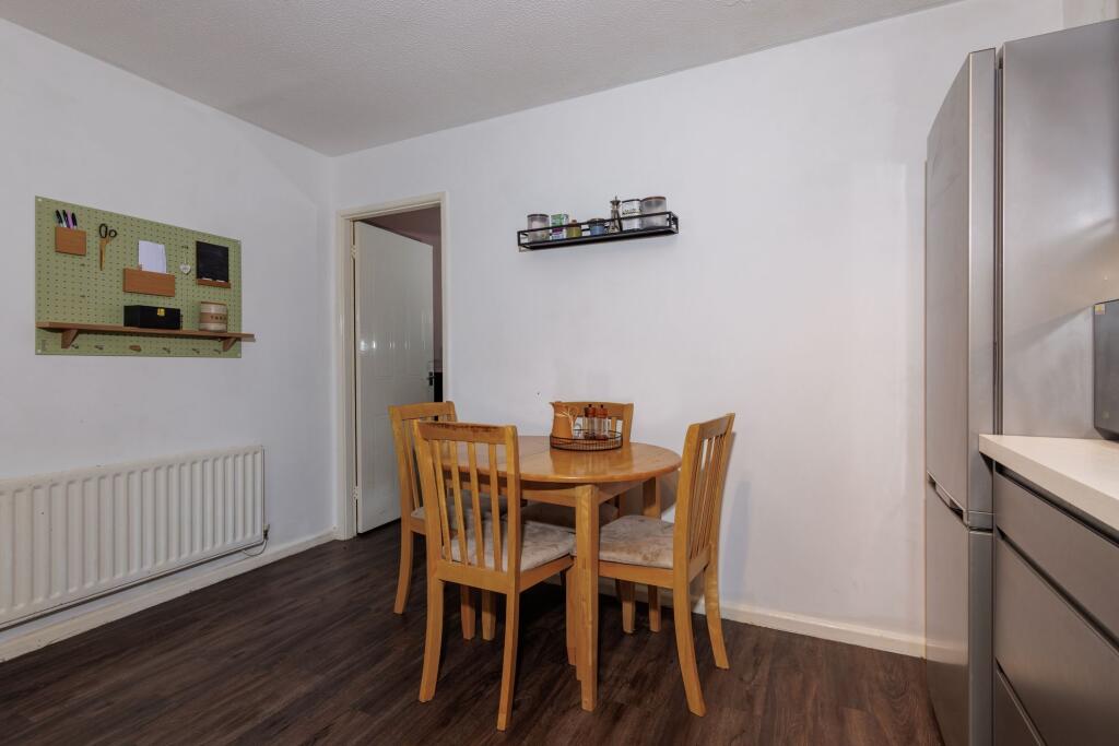 House in Warwick, Sydenham, Royal Leamington Spa - More