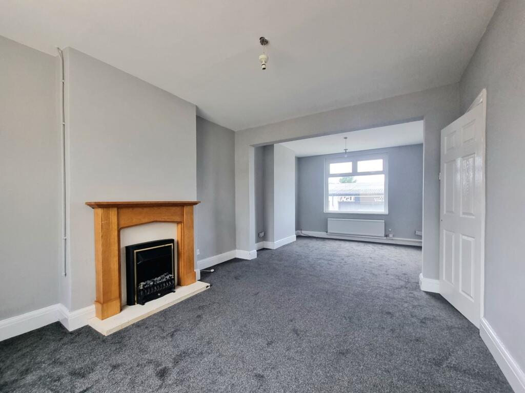 House in Bridgend, Hencastel - View 2