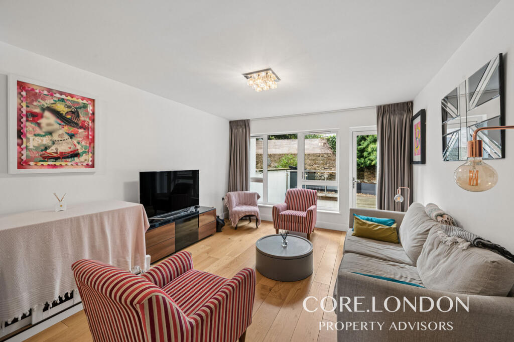 House in London, Park Royal - View 2