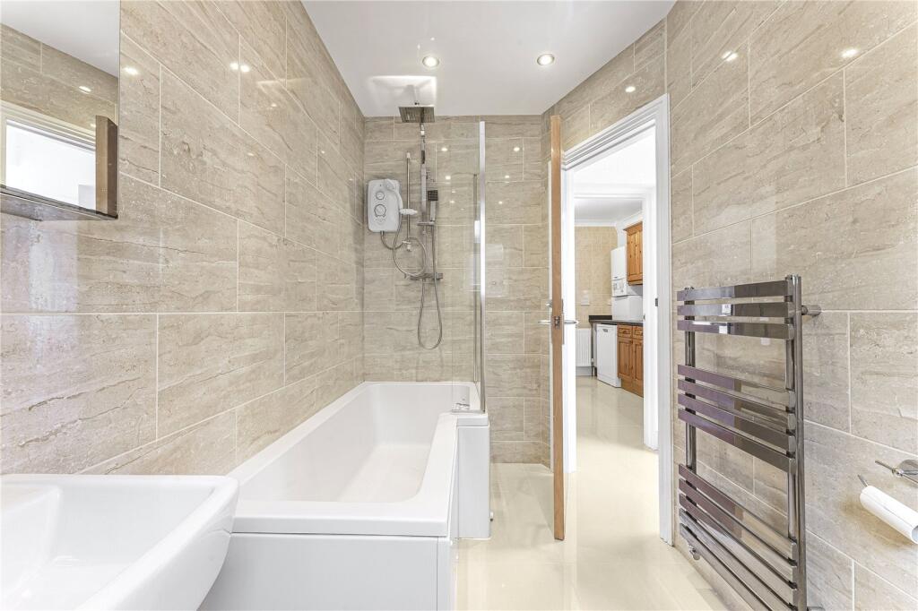 4 bedroom terraced house for rent