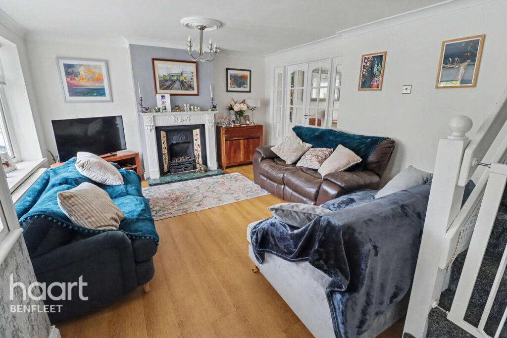 Main image of property: The Rundels, Benfleet