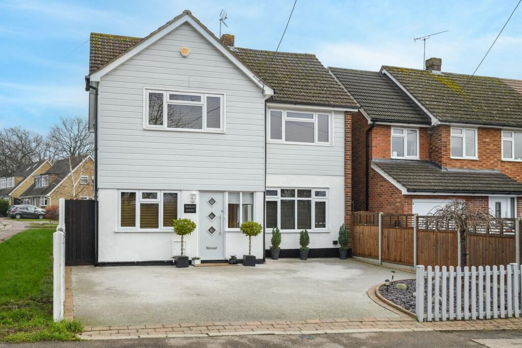 Main image of property: Tye Common Road, Billericay, CM12