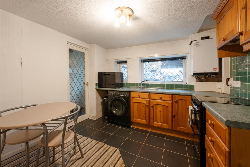 11a Main Street, Bentham. photo 3