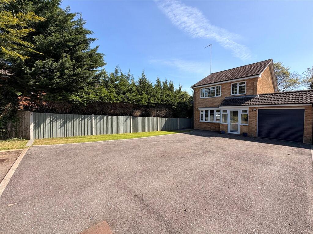 Main image of property: Riverside Drive, WEEDON, Northamptonshire, NN7
