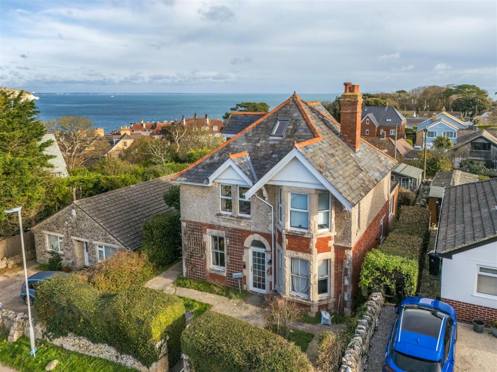 Main image of property: 7 Drummond Road, Swanage