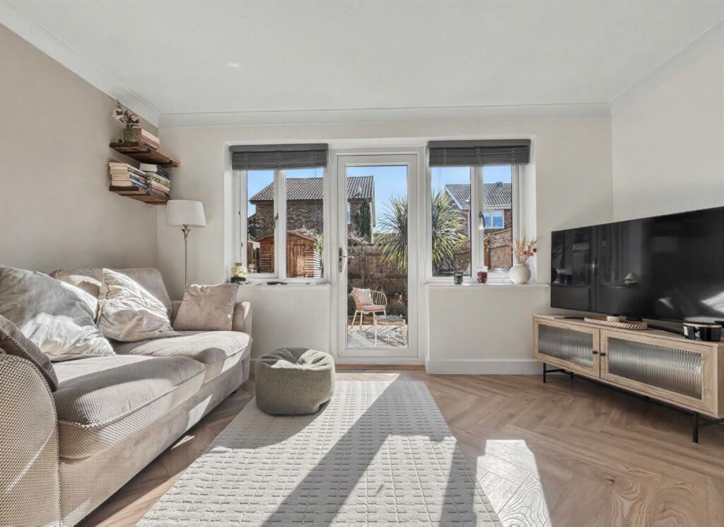 House in Huntingdonshire, Somersham - View 4
