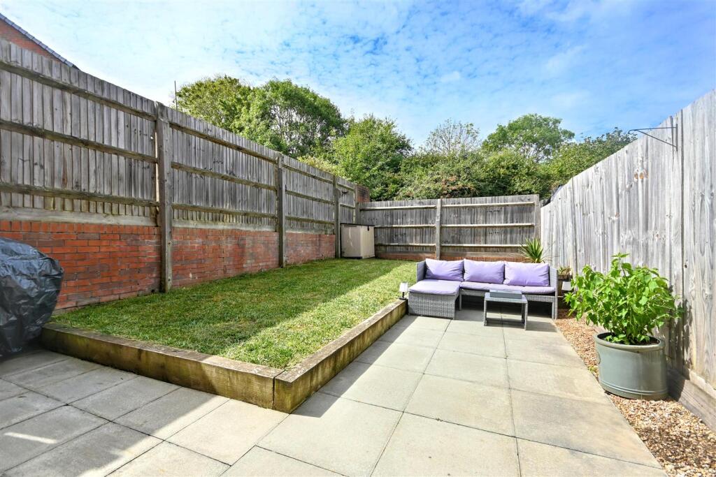 House in Brighton - View 4