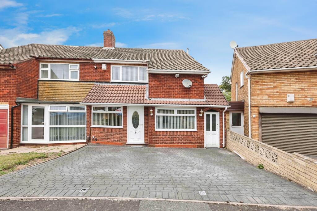 Ipswich Crescent, Great Barr, Birmingham, B42