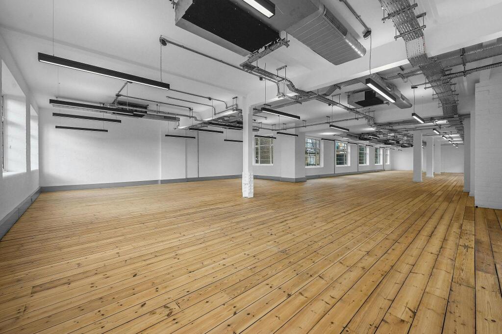OLBC74WhiteLionStreet12.jpg