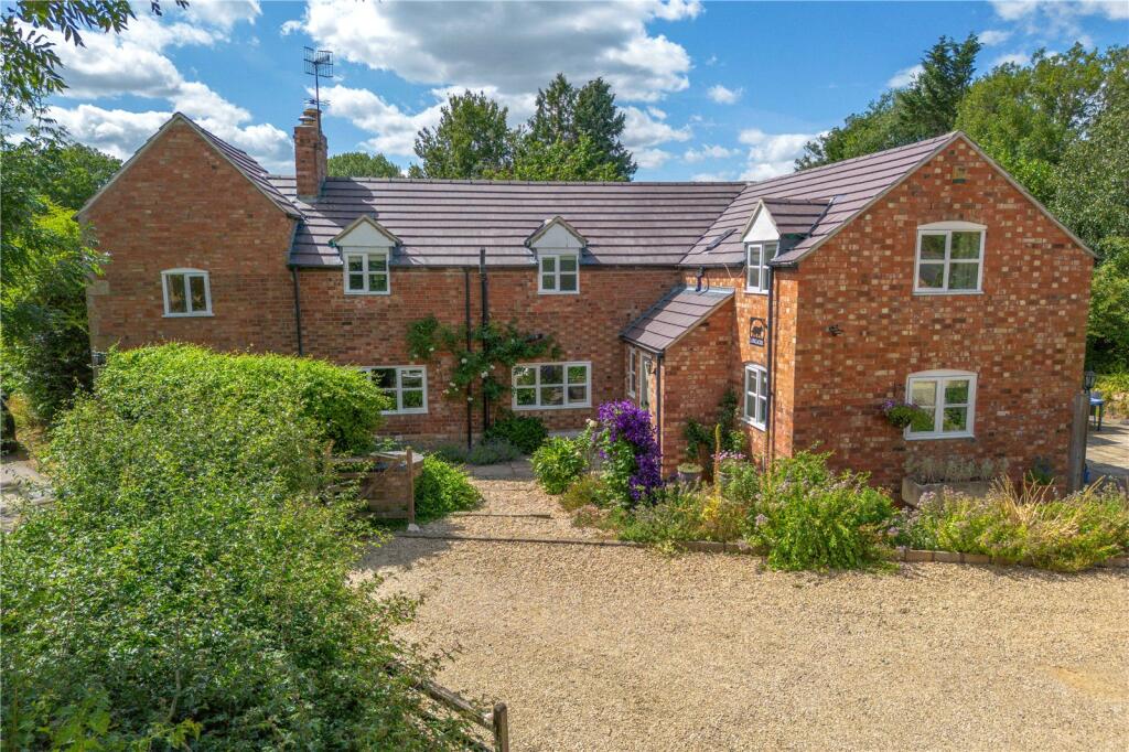 Main image of property: Vicarage Lane, Childswickham, Broadway, Worcestershire, WR12