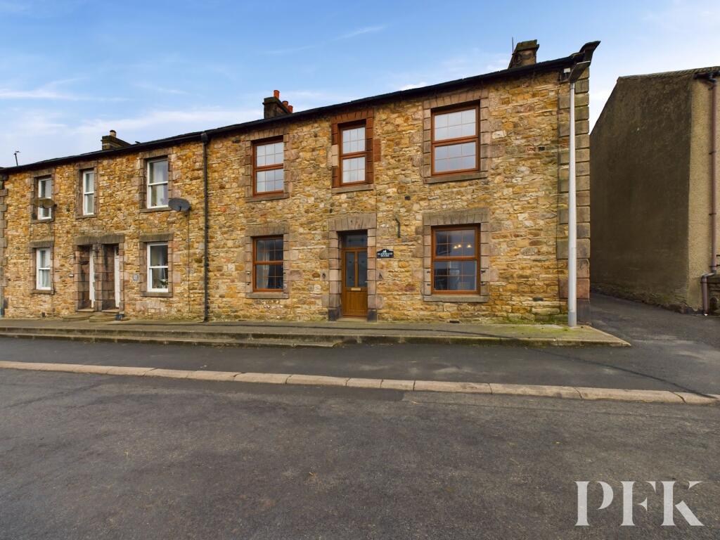 5-bed terraced on High Street, Brough, CA17, £249,950