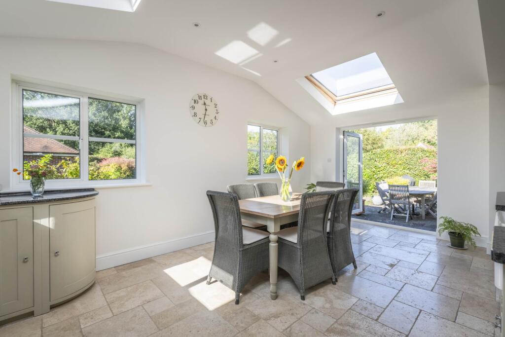 House in Wealden, Withyham - View 4