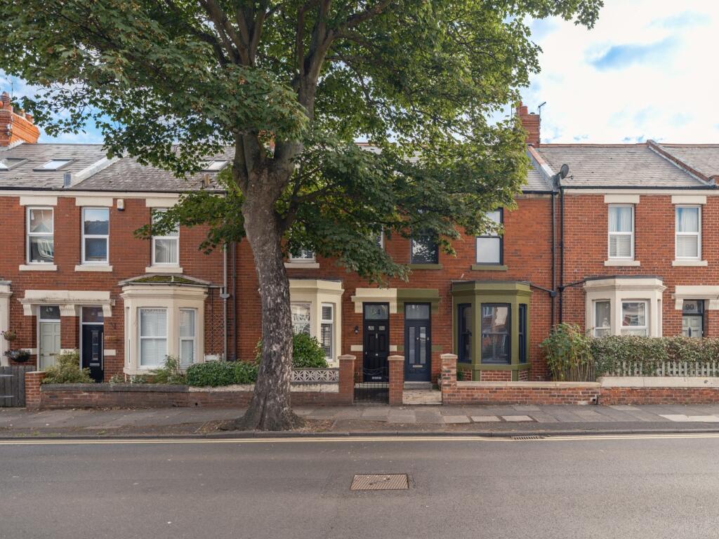 Main image of property: Ilfracombe Gardens, Whitley Bay, Tyne and Wear, NE26 3SQ