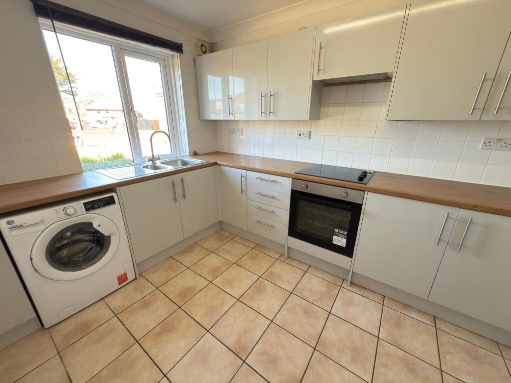 Apartment in Portsmouth - View 2