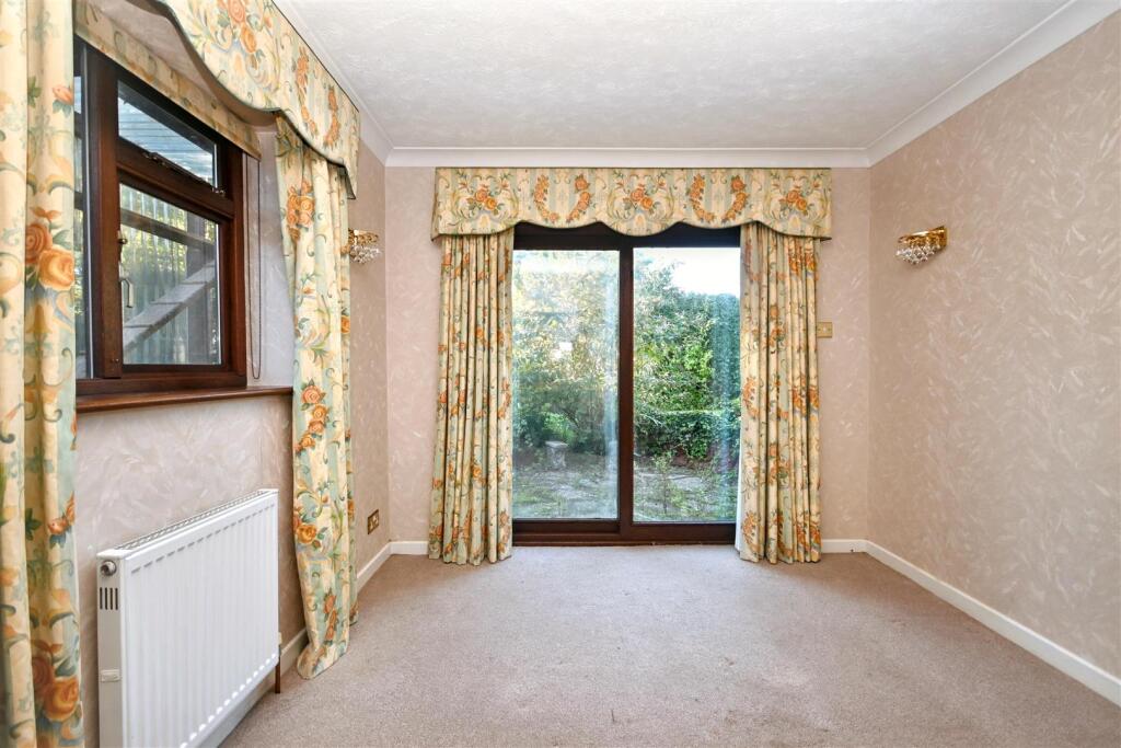 House in Brighton - More