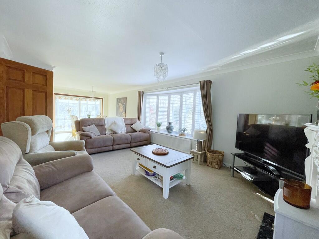 6, Rutland Gardens, Gosberton photo 2