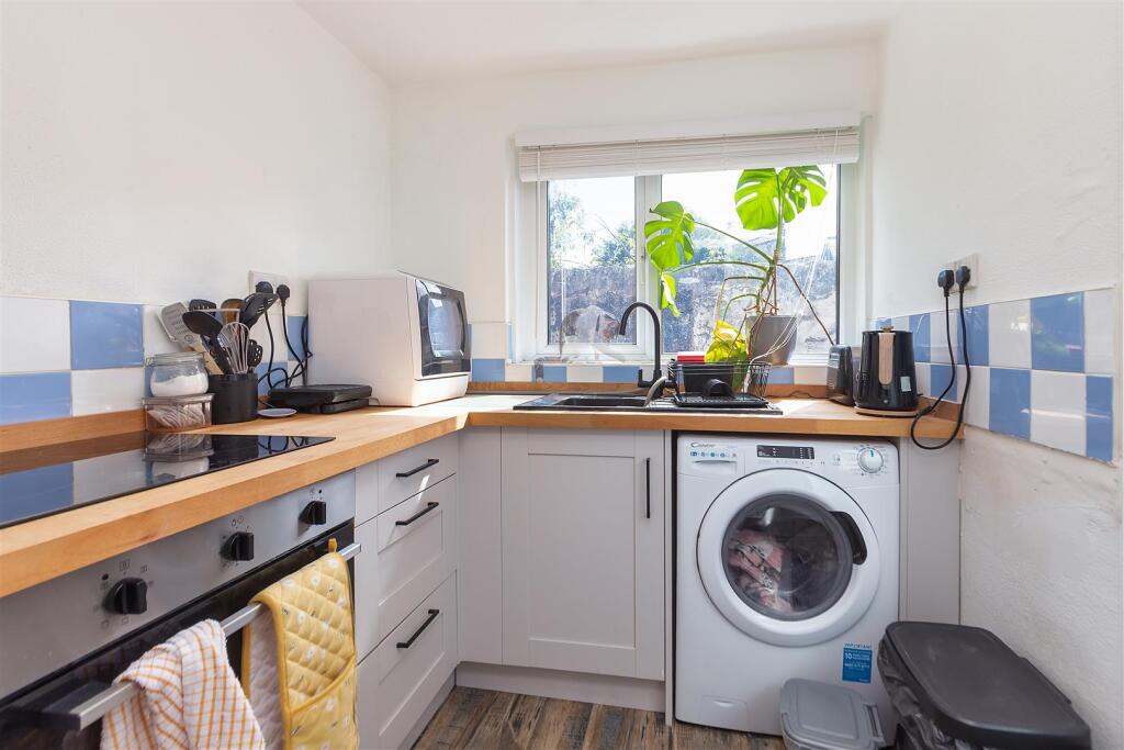 House in Lancaster, The Quayside, Marsh - View 4