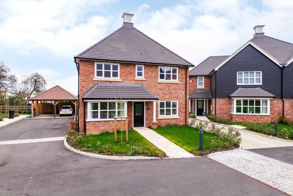 Main image of property: Venn Close, Dunmow