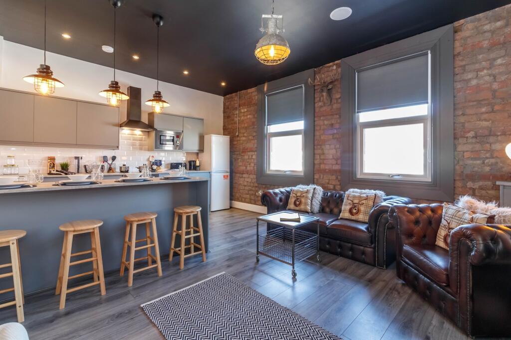 1 bedroom house share for rent