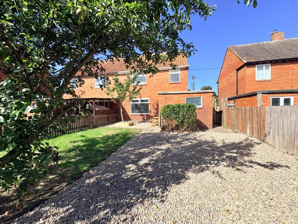 House in Newcastle upon Tyne - View 2
