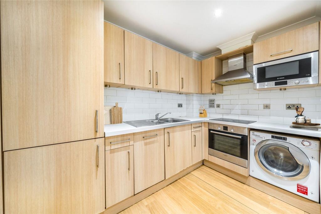 Apartment in London - View 4