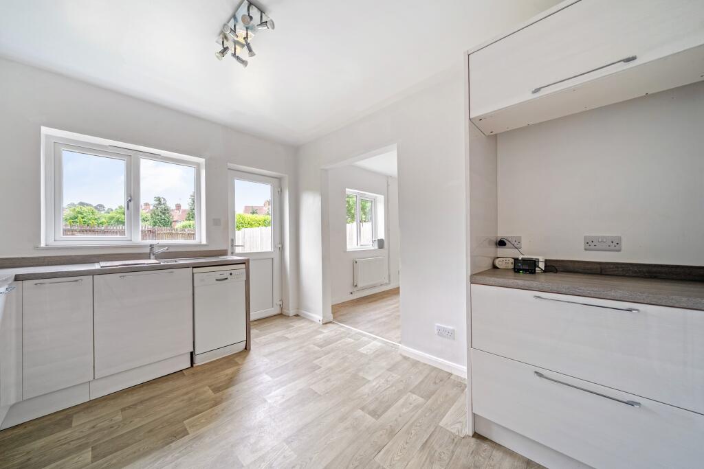 House in South Kesteven, Grantham - View 3
