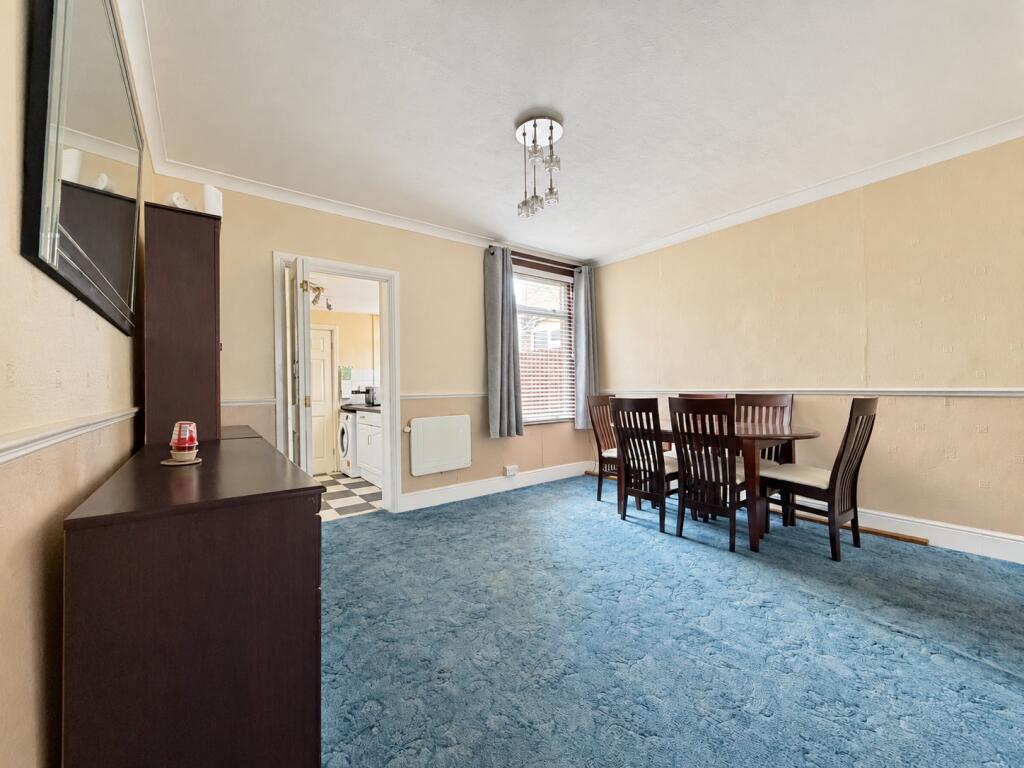 House in Watford - View 4