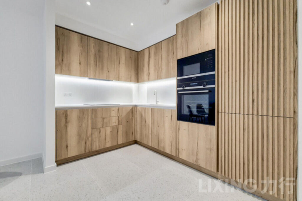 Main image of property: Tapestry Way, Whitechapel, E1 2FQ