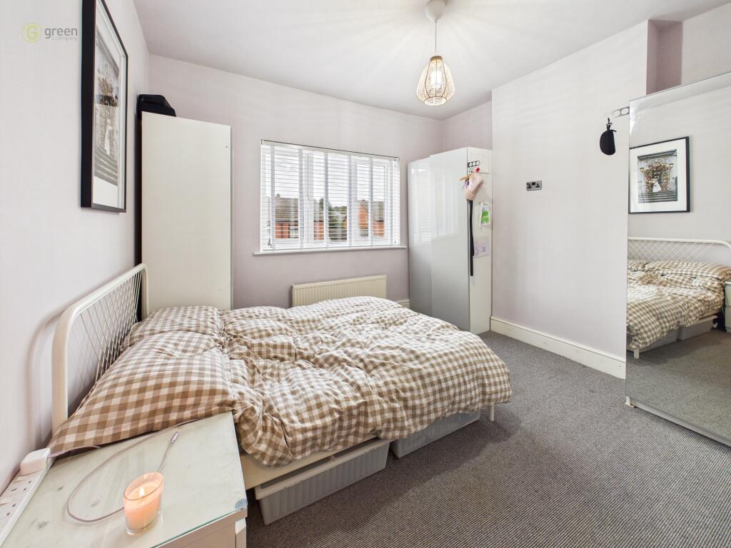 House in Sutton Coldfield, Wylde Green - More