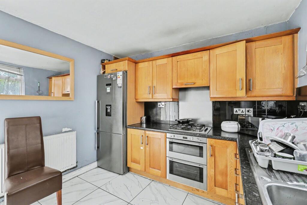 House in Northampton - View 4