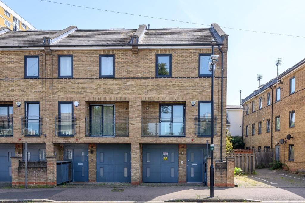 Main image of property: Nightingale Road, London N22 8QB