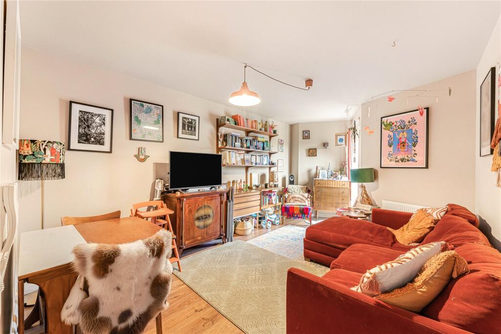 Main image of property: Geldeston Road, London, E5