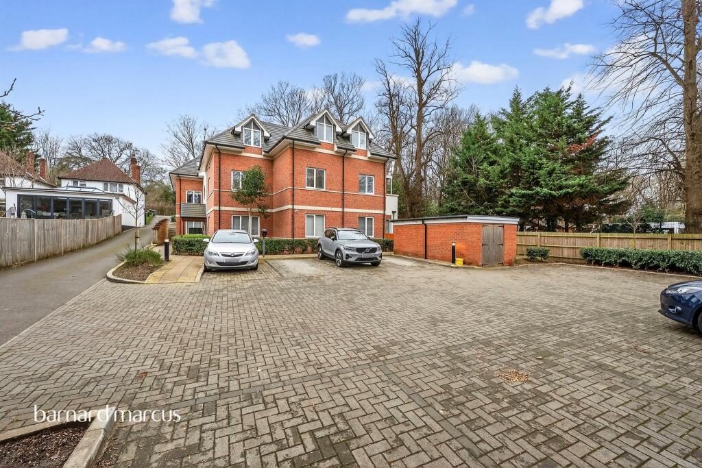 Main image of property: Ewell By Pass, Epsom