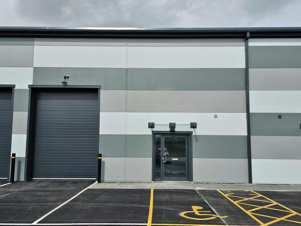 5C External.jpg