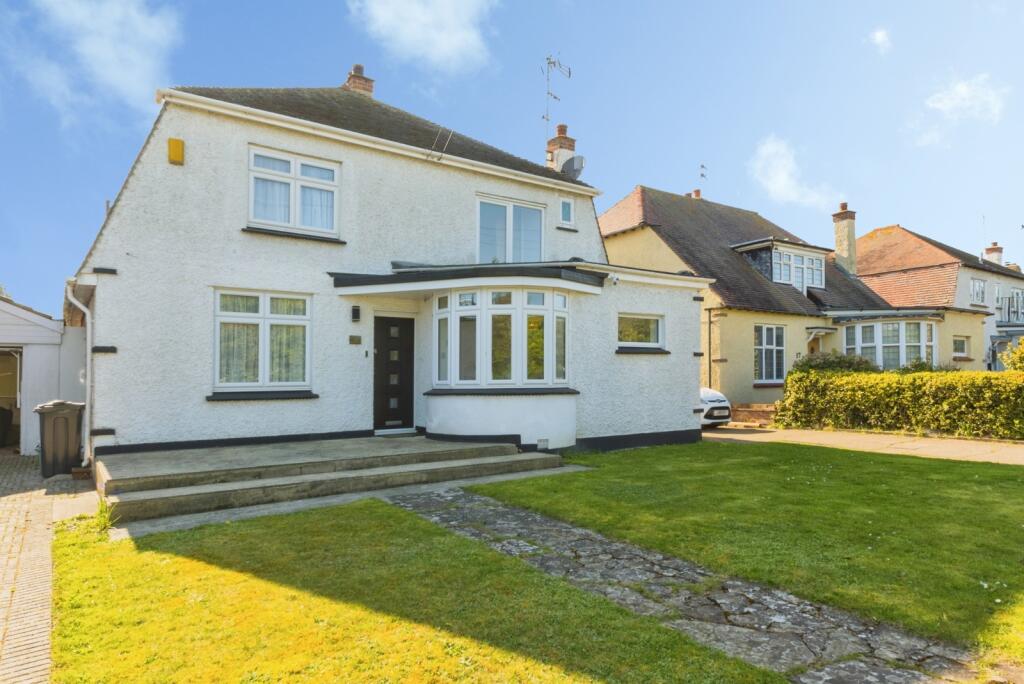Main image of property: Albany Gardens West, Clacton-on-Sea, Essex, CO15