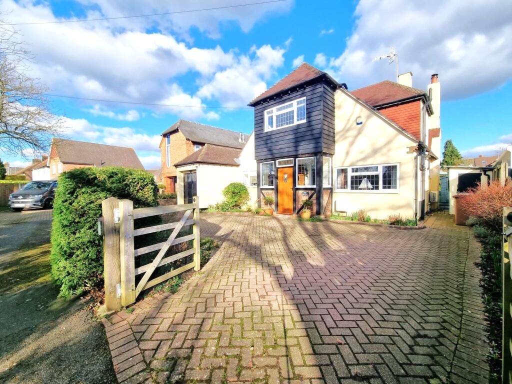 Main image of property: Brighton Road, Salfords, Surrey, RH1