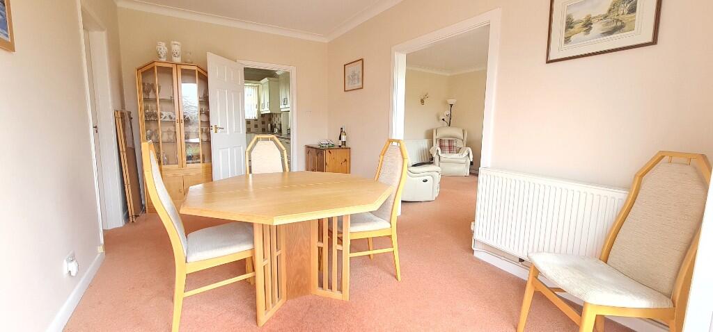 Eastwood, Leigh-on-Sea, Essex, SS9 photo 4