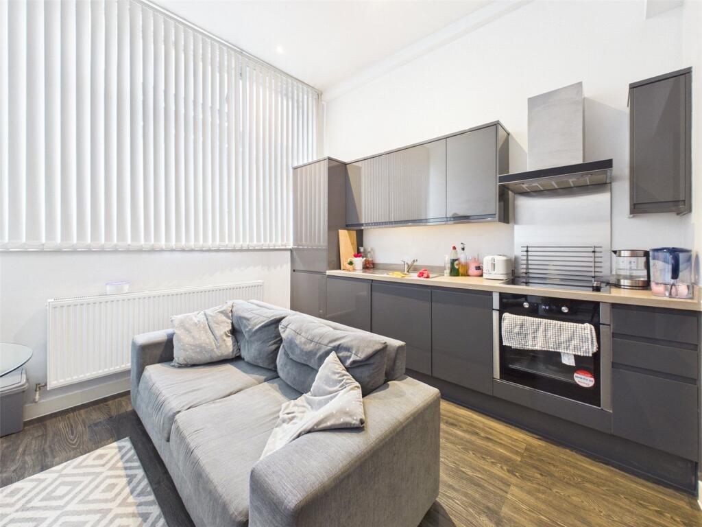 Apartment in Liverpool - View 3