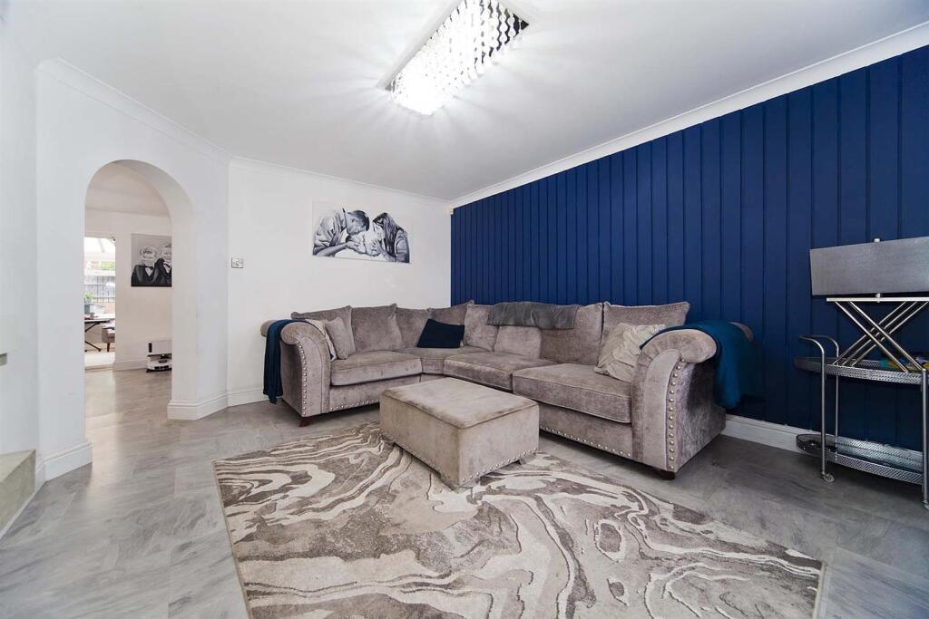 House in Stockton-on-Tees - View 3