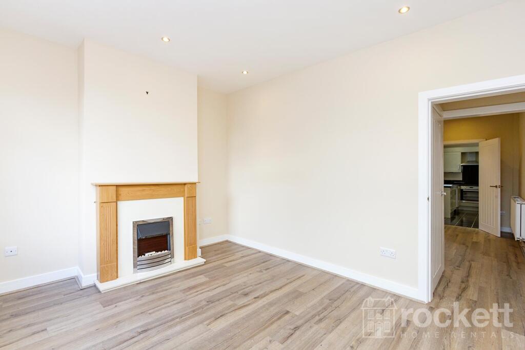House in Stoke-on-Trent - View 5