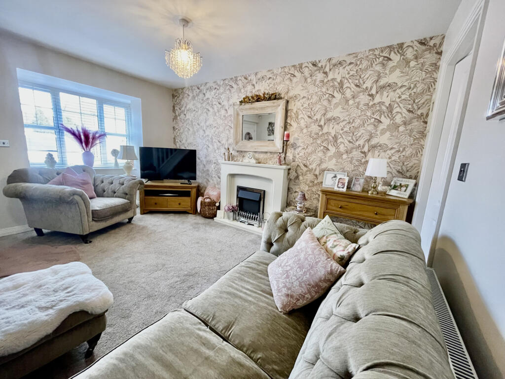 Ryhall Court,  Thornton, FY5 photo 2