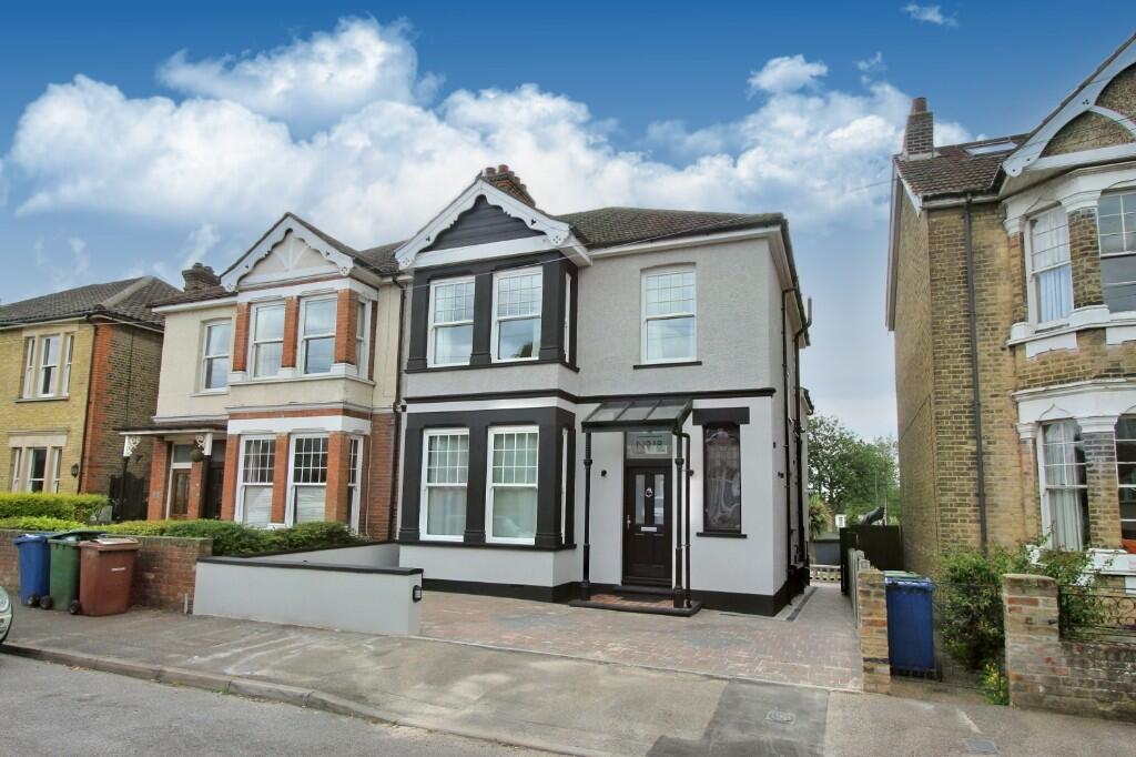 Main image of property: HIGH VIEW AVENUE, Grays