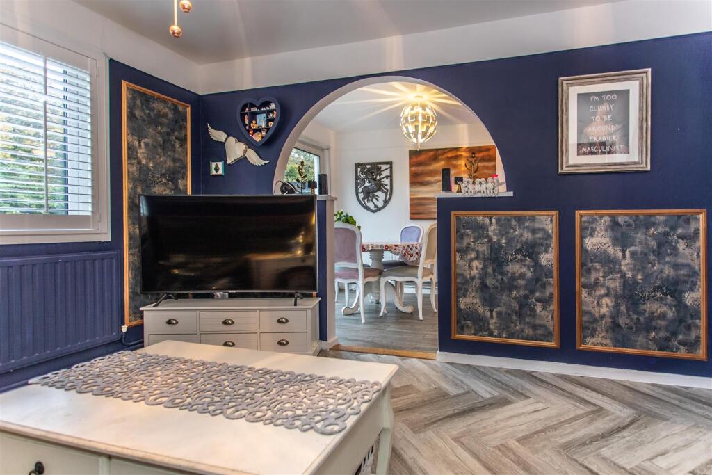 House in Lewes, South Malling - More
