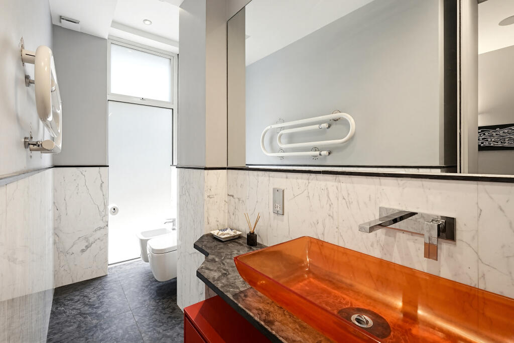 4 bedroom maisonette for rent