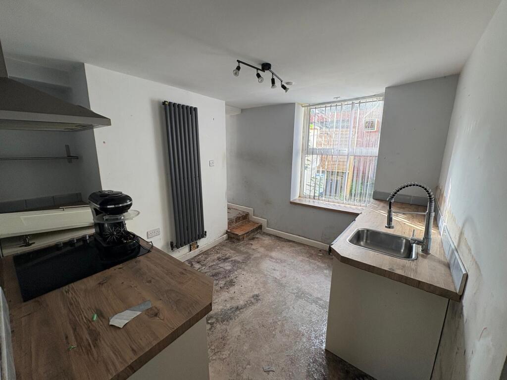 Apartment in Stockport - View 5