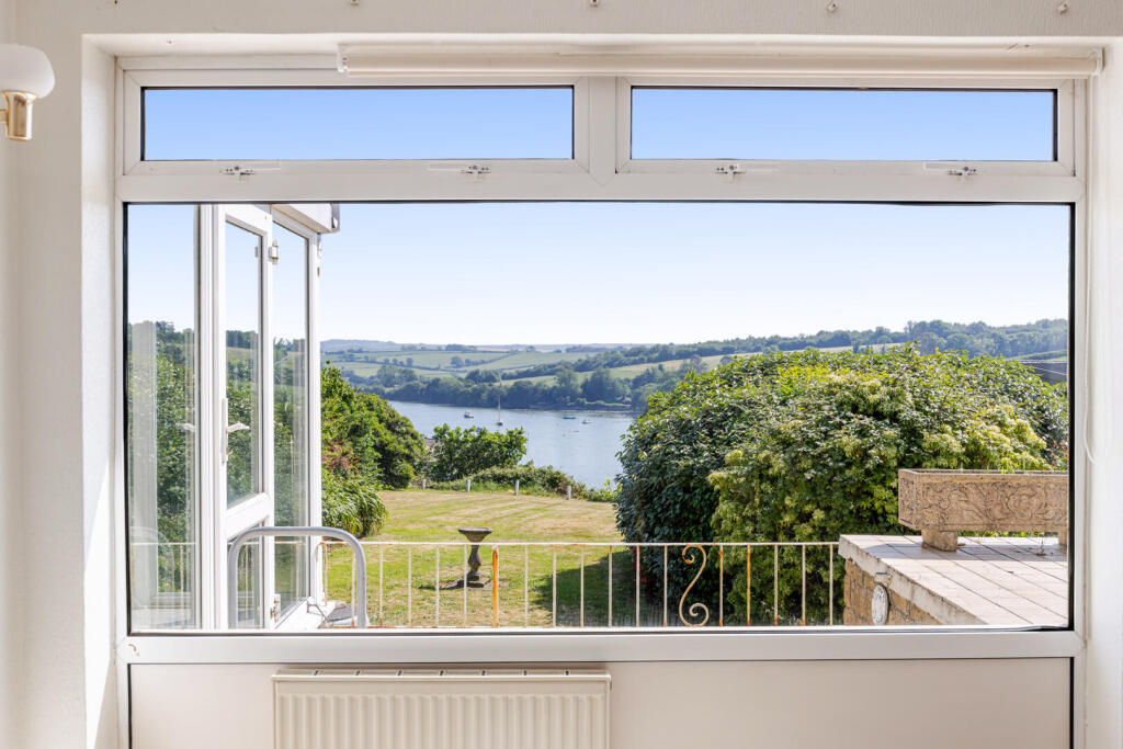 11, Highfield Drive, Kingsbridge photo 4