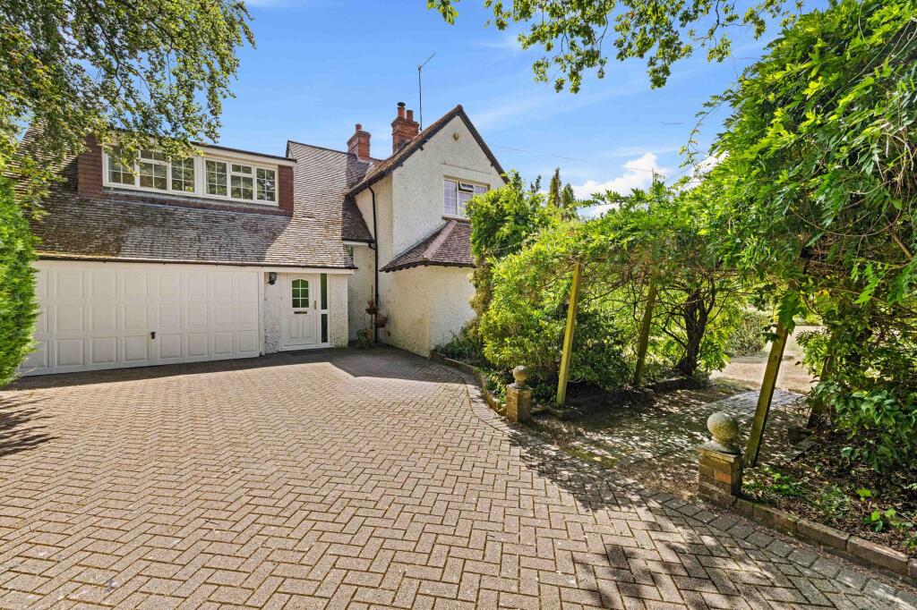 Main image of property: Stream Park, East Grinstead, RH19